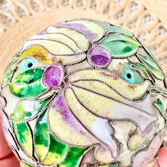 Vintage Cloisonne Hand Painted Silver Metal Pewter Floral Enamel Round Ornament - Picture 5 of 7